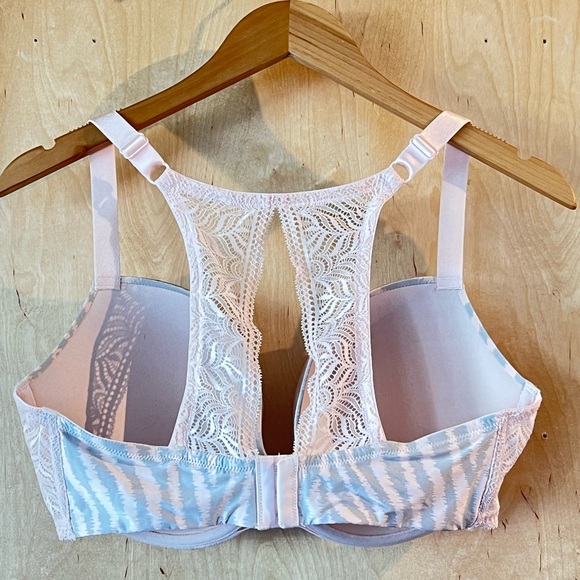 Paramour Bra Size 38DDD - Picture 3 of 4